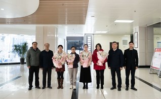 春风送暖致巾帼&nbsp;芳华绽放谱新篇...